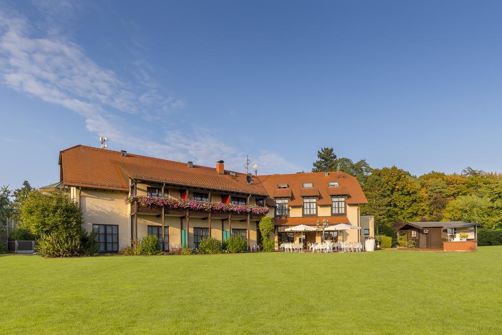Krone Am Park - Gaestehaus Des Hotel Krone Alzenau in Unterfranken Exteriér fotografie