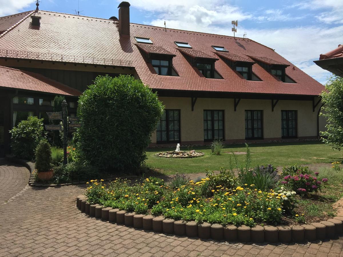 Krone Am Park - Gaestehaus Des Hotel Krone Alzenau in Unterfranken Exteriér fotografie